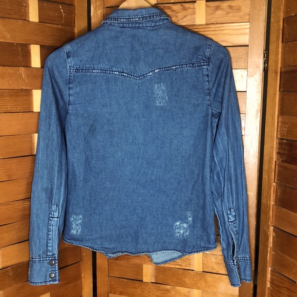 Miley Cyrus & Max Azria Denim Shirt/Jacket - Picture 2 of 6